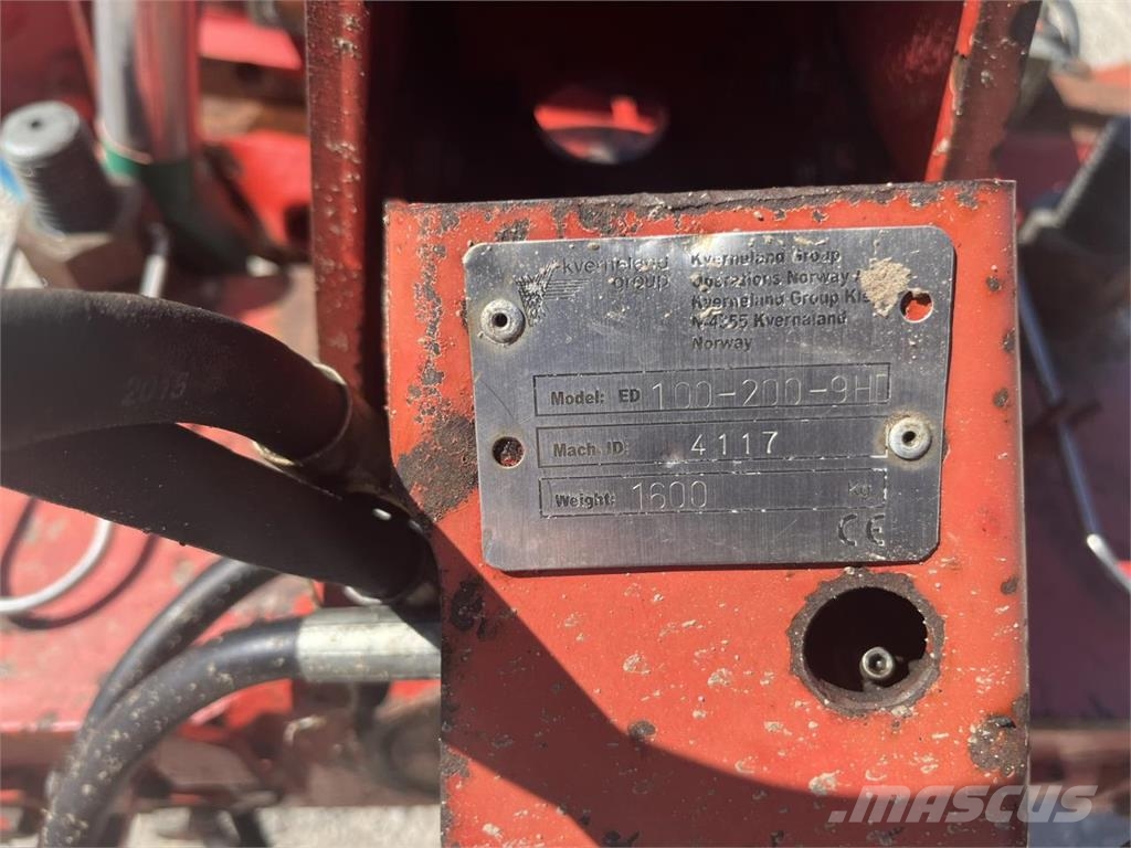 Kverneland ED 100 Wentelploegen