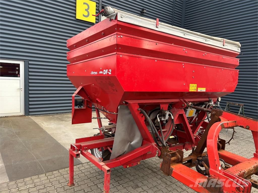 Kverneland NGS-6M Perforadoras combinadas