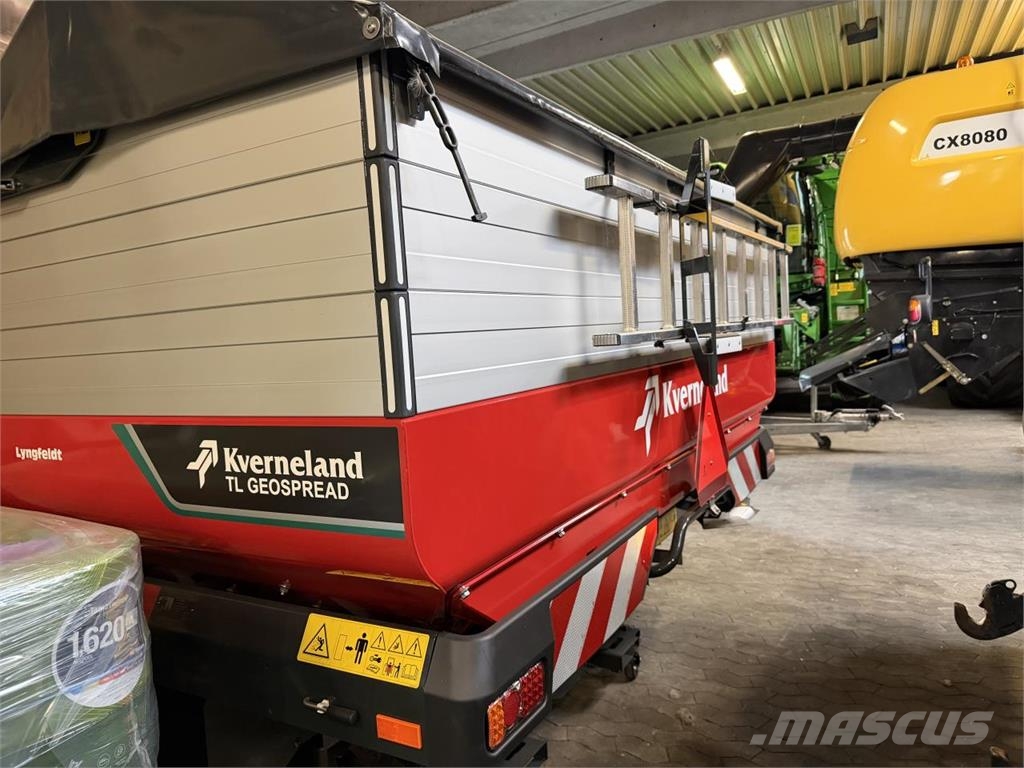 Kverneland TL 3900 GEOSPREAD Ruiskulannoittimet