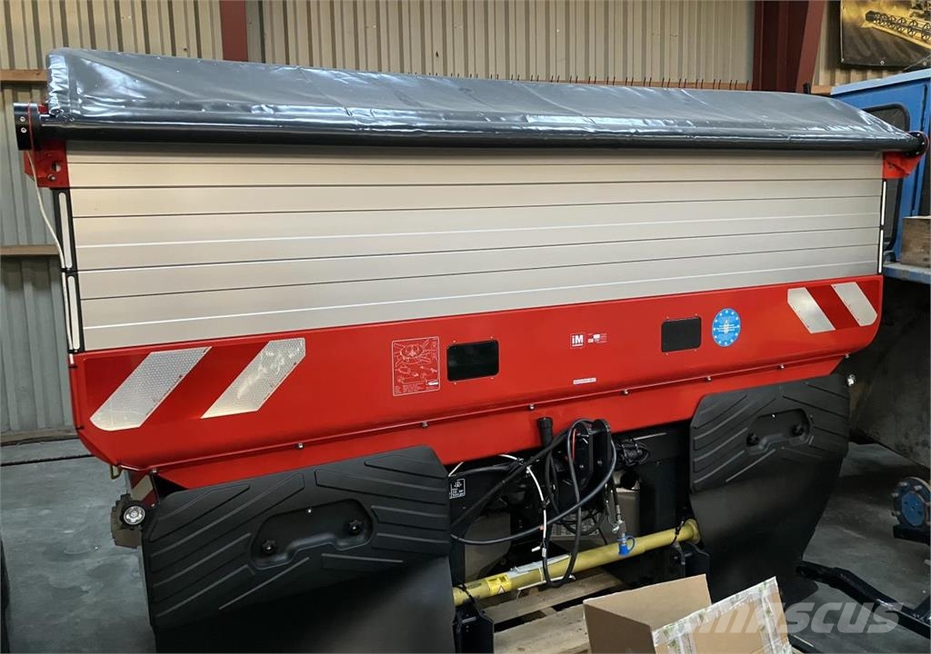 Kverneland TL3900 GEO Sıvı gübre serpme makineleri