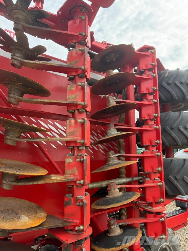 Kverneland U Drill 600 Kombinerte såmaskiner