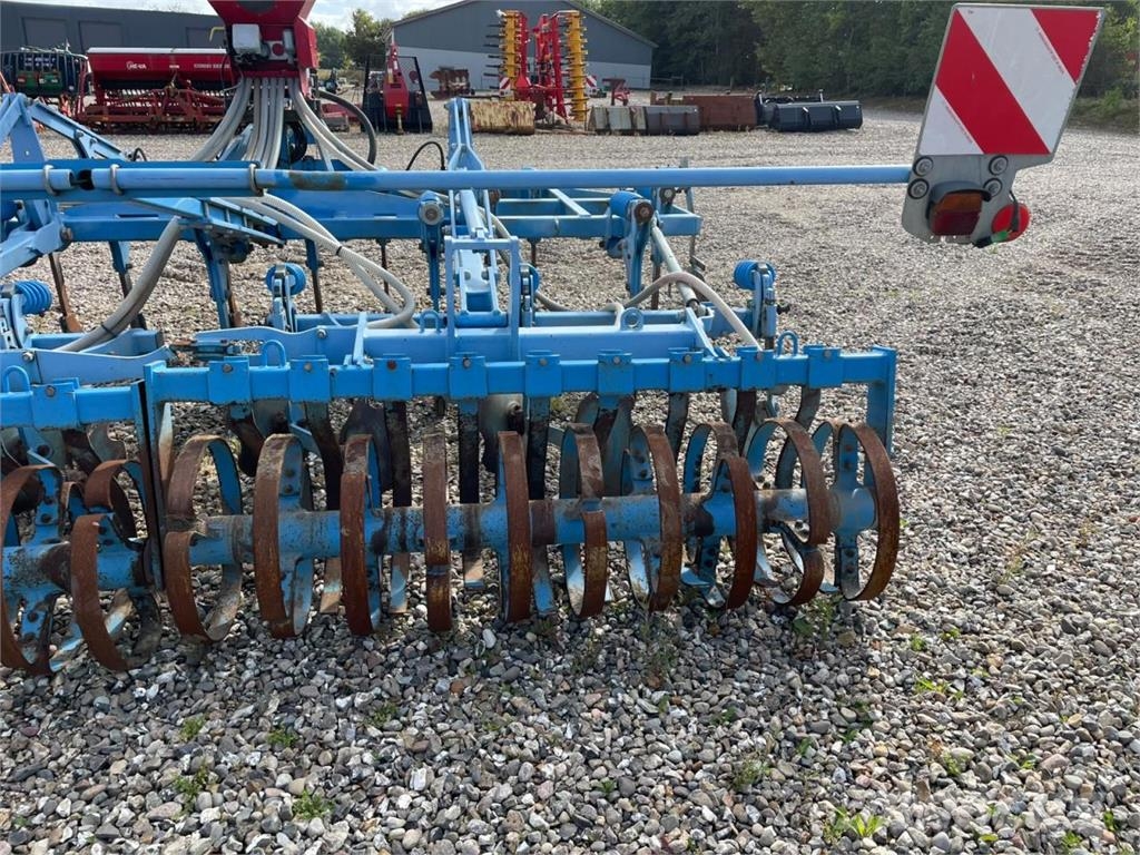Lemken Karat 9U med frøudstyr Eggen