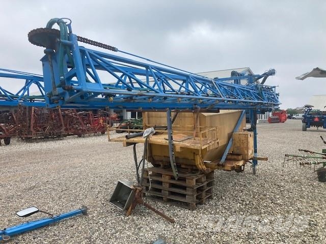Lindus 3000 L - 30 M BOM Įmontuoti purkštuvai