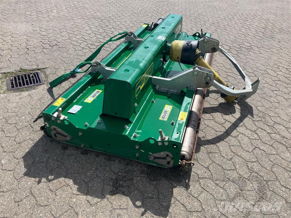 Major MJ71 240 Falciatrici