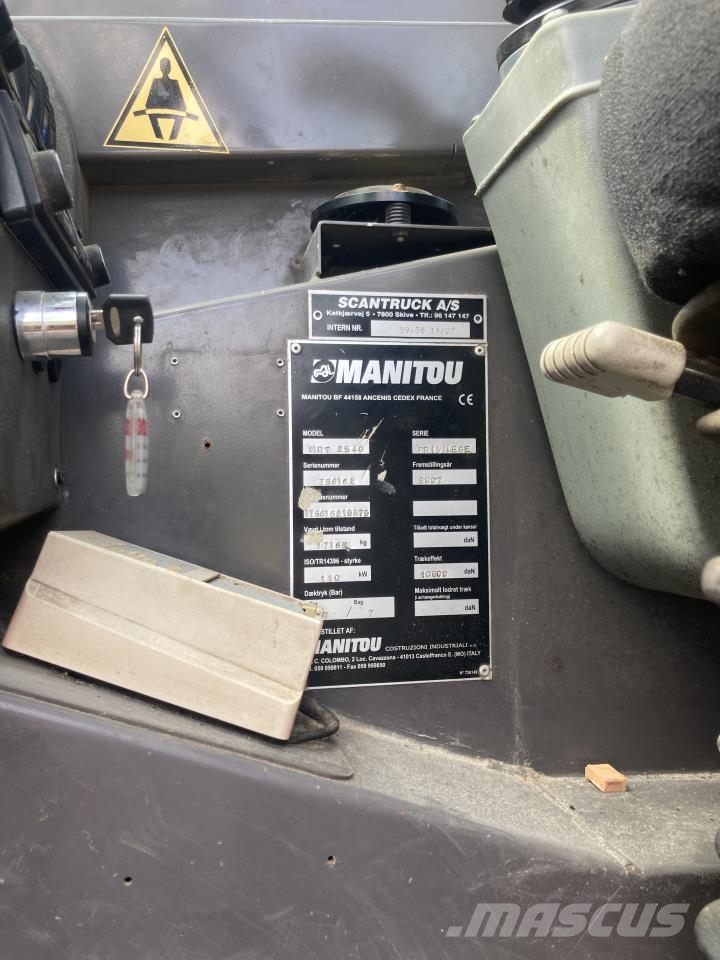 Manitou MRT2540 Teleskoplader