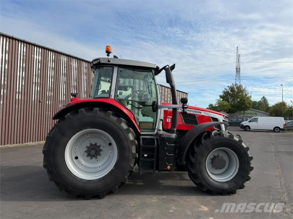 Massey Ferguson 7S180 Traktori