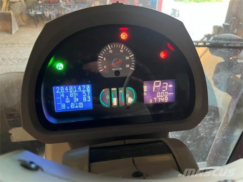 Massey Ferguson 8690 VT الجرارات