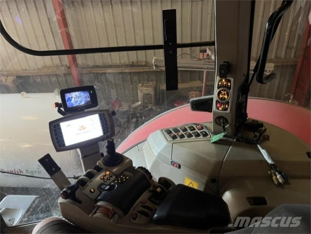 Massey Ferguson 8690 VT الجرارات