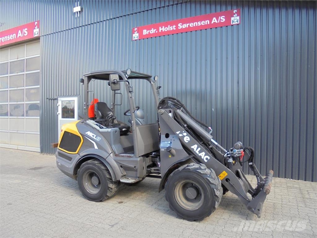 Mecalac MCL8 Mini carregadoras