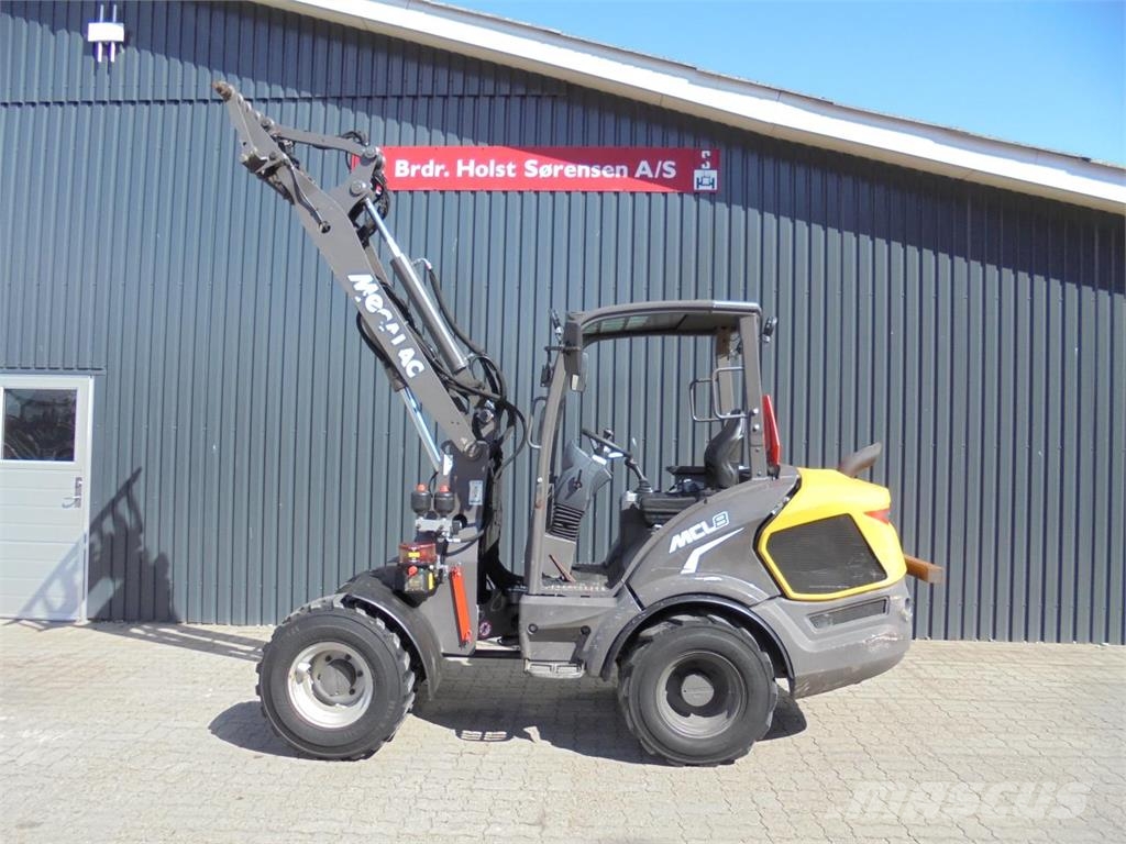 Mecalac MCL8 Mini carregadoras