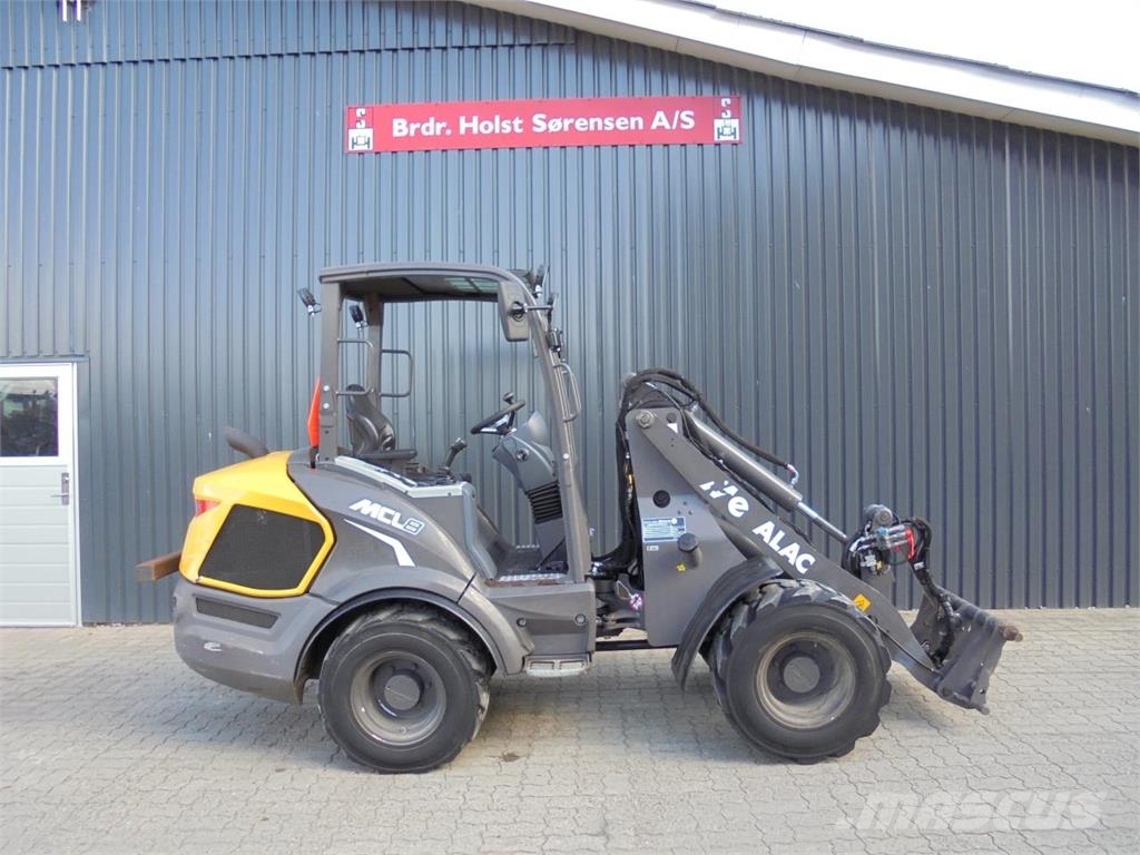 Mecalac MCL8 Mini carregadoras