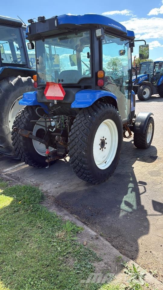 New Holland 54D Kompakttraktorid
