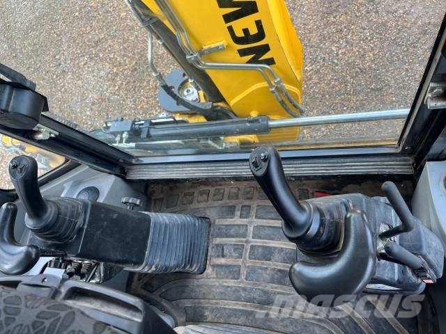 New Holland B 115 D Retroescavadeiras