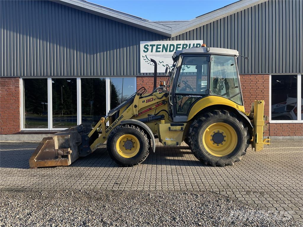 New Holland B110C Backhoe loaders