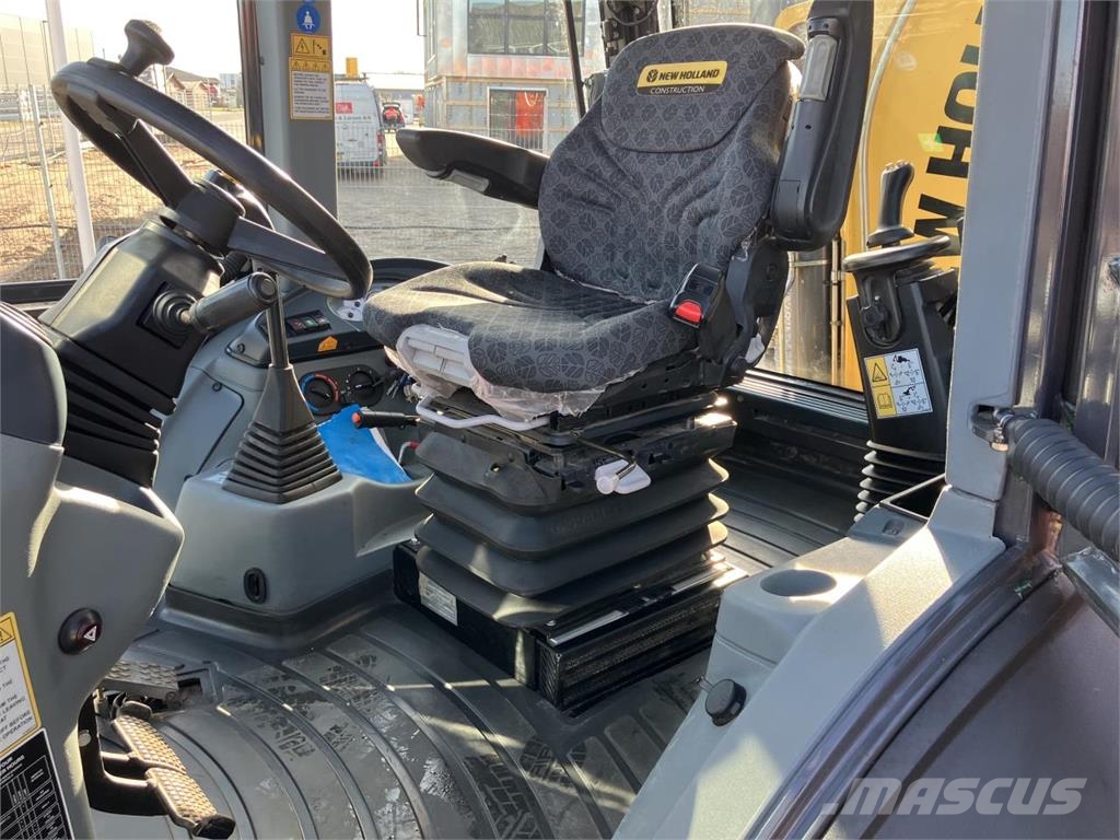 New Holland B110C TC SS 4WD T4 Backhoe loaders