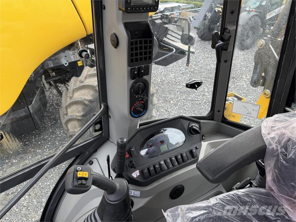 New Holland B115D TC SS 4WD Backhoe loaders
