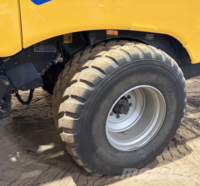 New Holland BB1290 RC Square balers