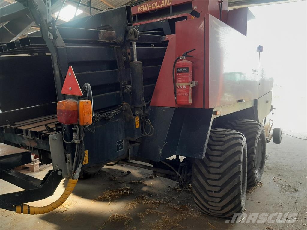 New Holland BB960RT محزمات مربعة