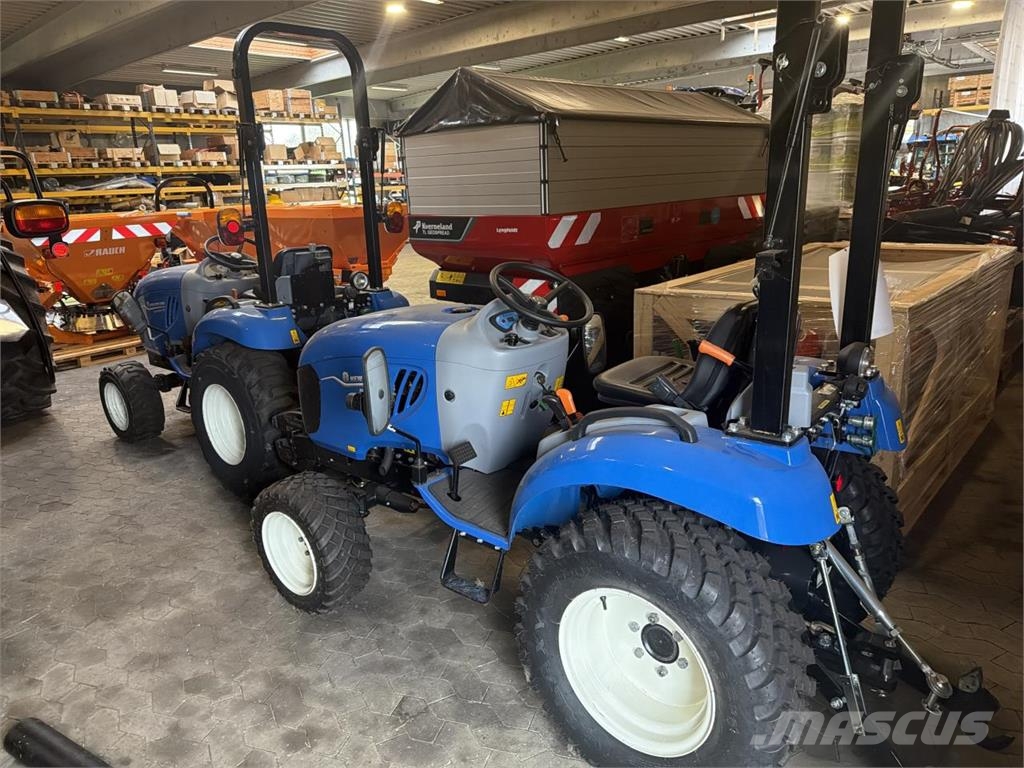 New Holland BOOMER 25 Kompaktné traktory