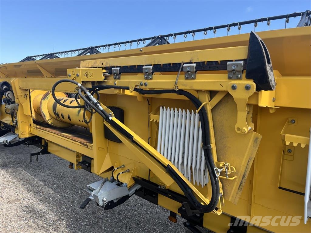 New Holland CH7.70 S Mähdrescher