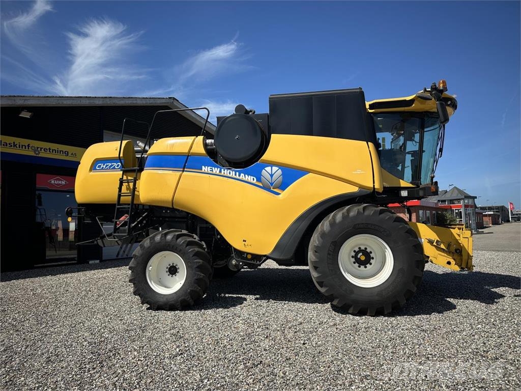 New Holland CH7.70 S Mähdrescher