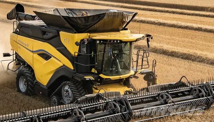 New Holland CR11 ST5 Spor Leikkuupuimurit