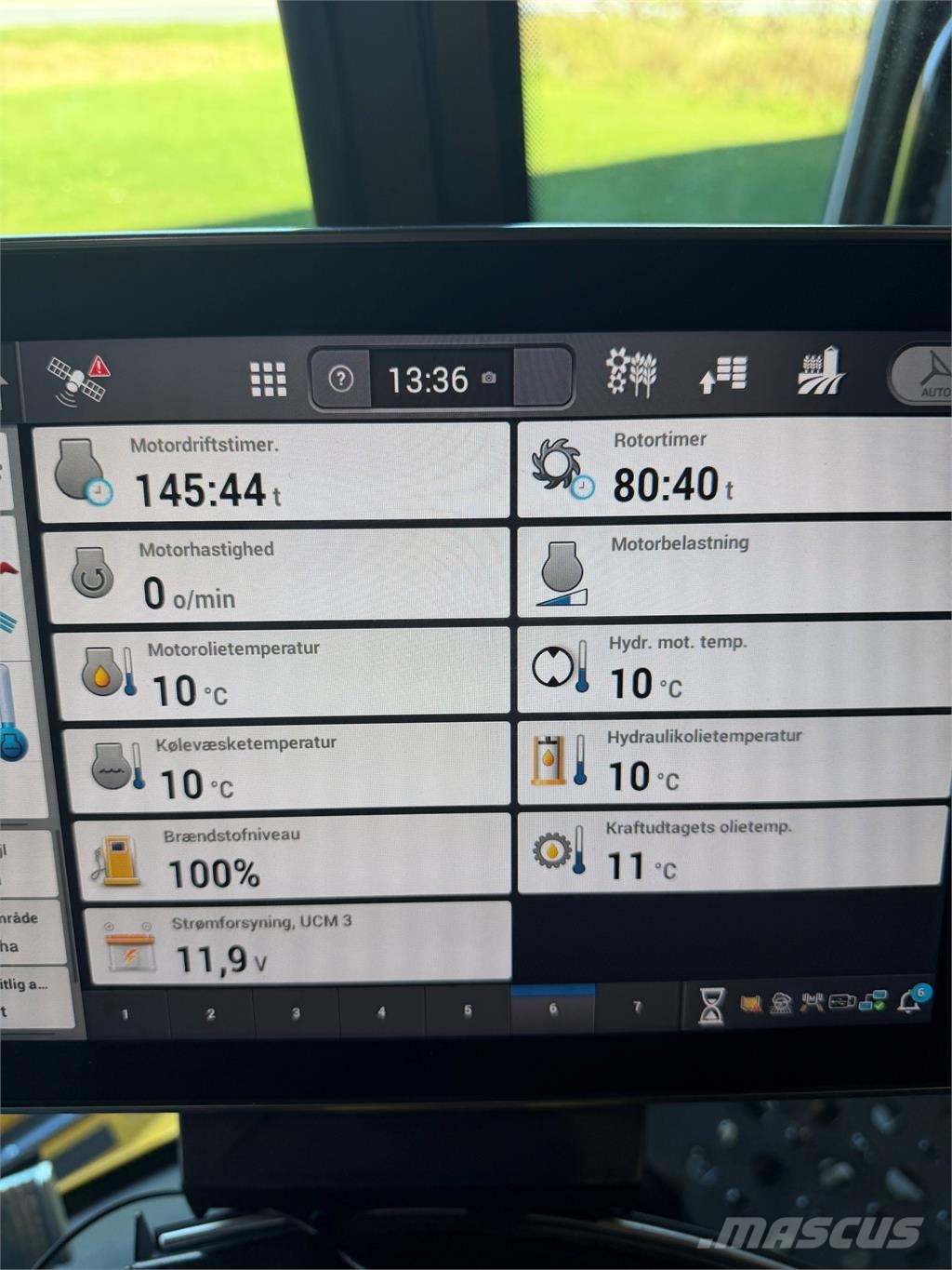 New Holland CR11 ST5 Spor Leikkuupuimurit