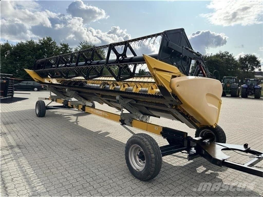 New Holland CR9.80 Mähdrescher