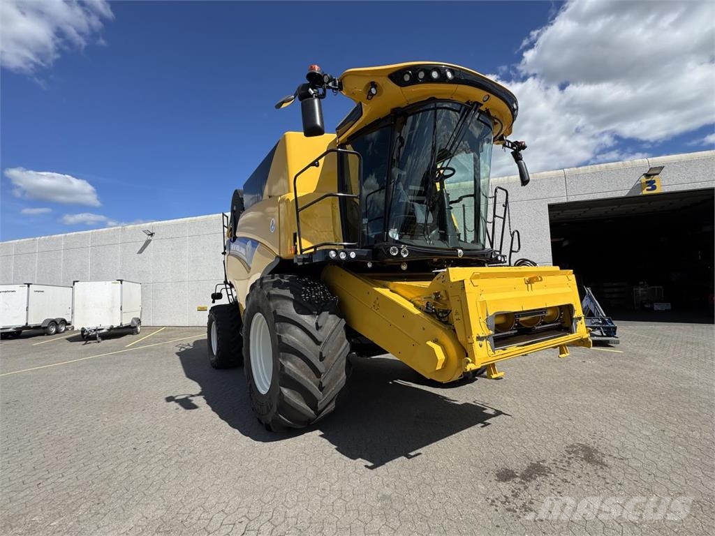New Holland CX8.90 SLH Teraviljakombainid
