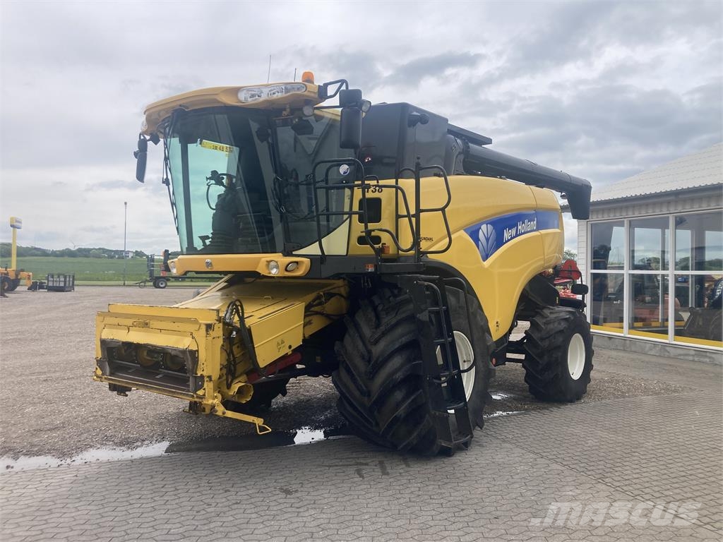 New Holland CX8080 SLH حصادات
