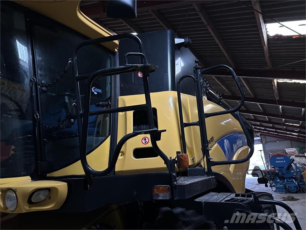 New Holland CX8080 SLH Skördetröskor