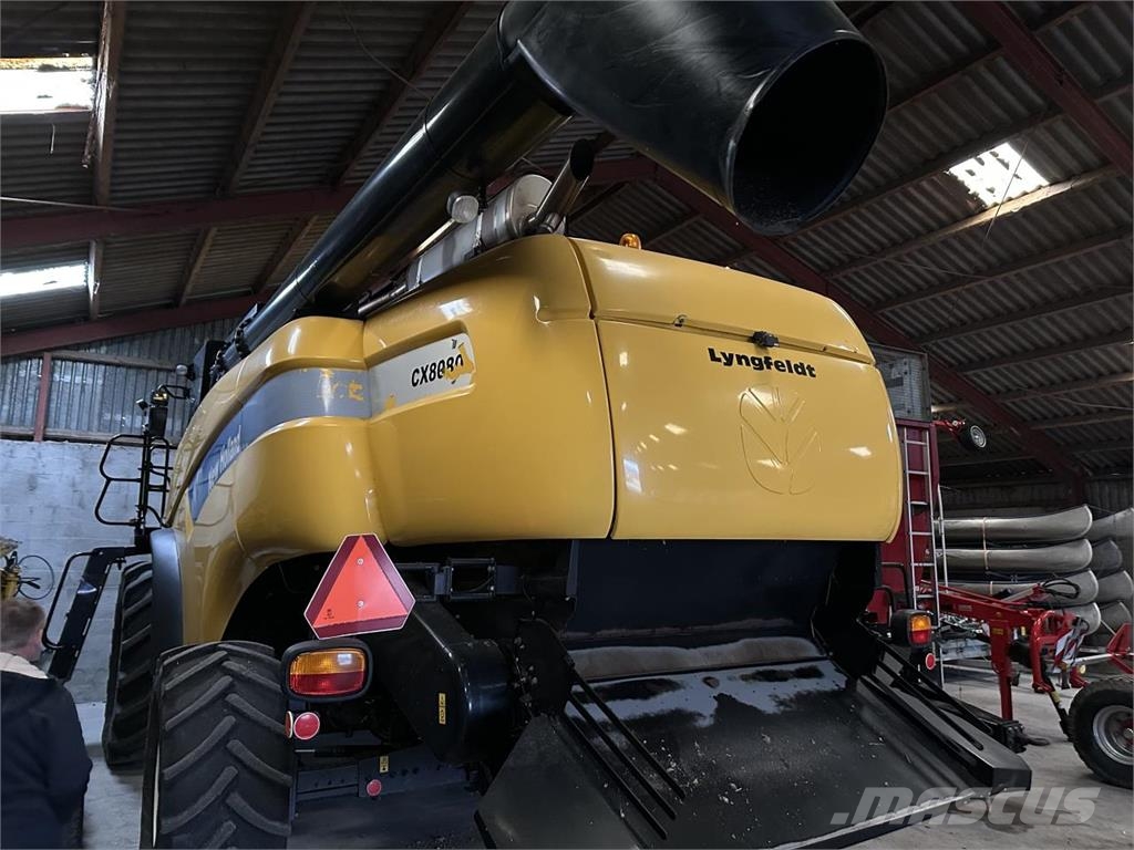 New Holland CX8080 SLH Skördetröskor