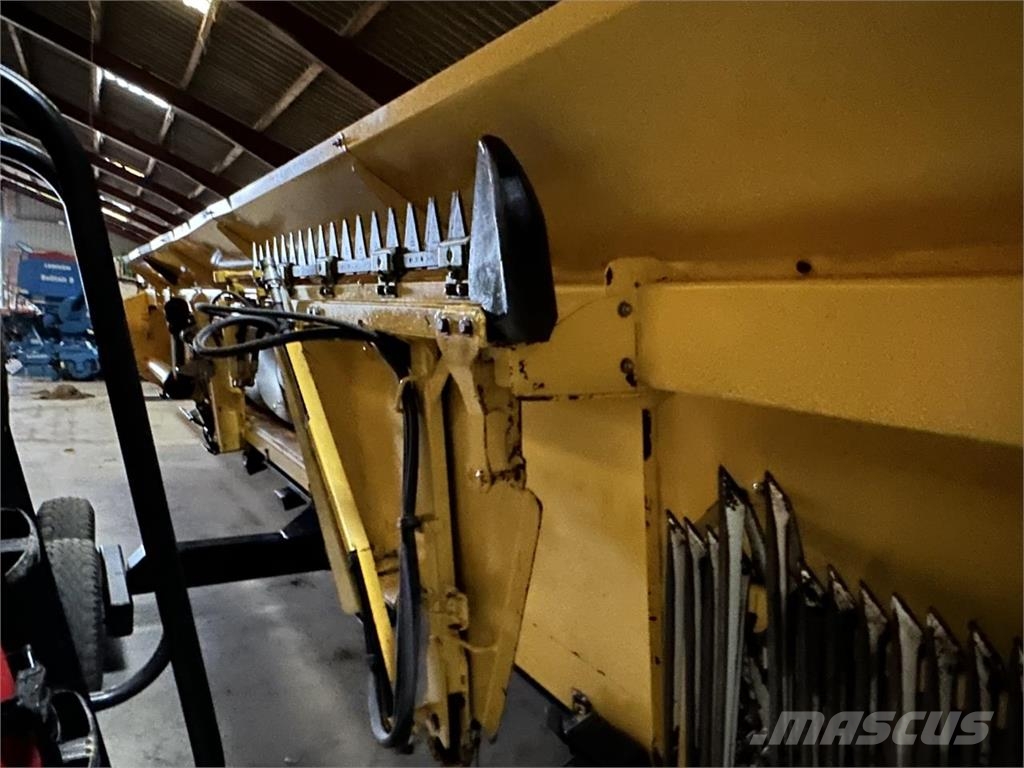 New Holland CX8080 SLH Skördetröskor