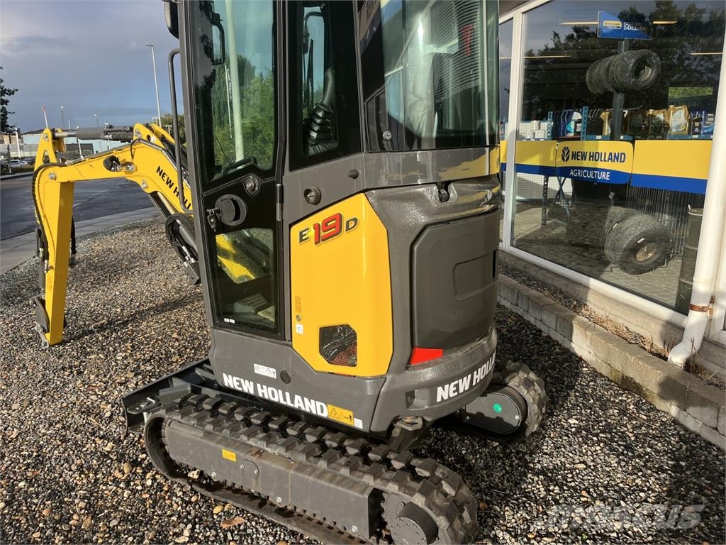 New Holland E19D CAB Miniescavadeiras < 7t (Mini escavadeiras)
