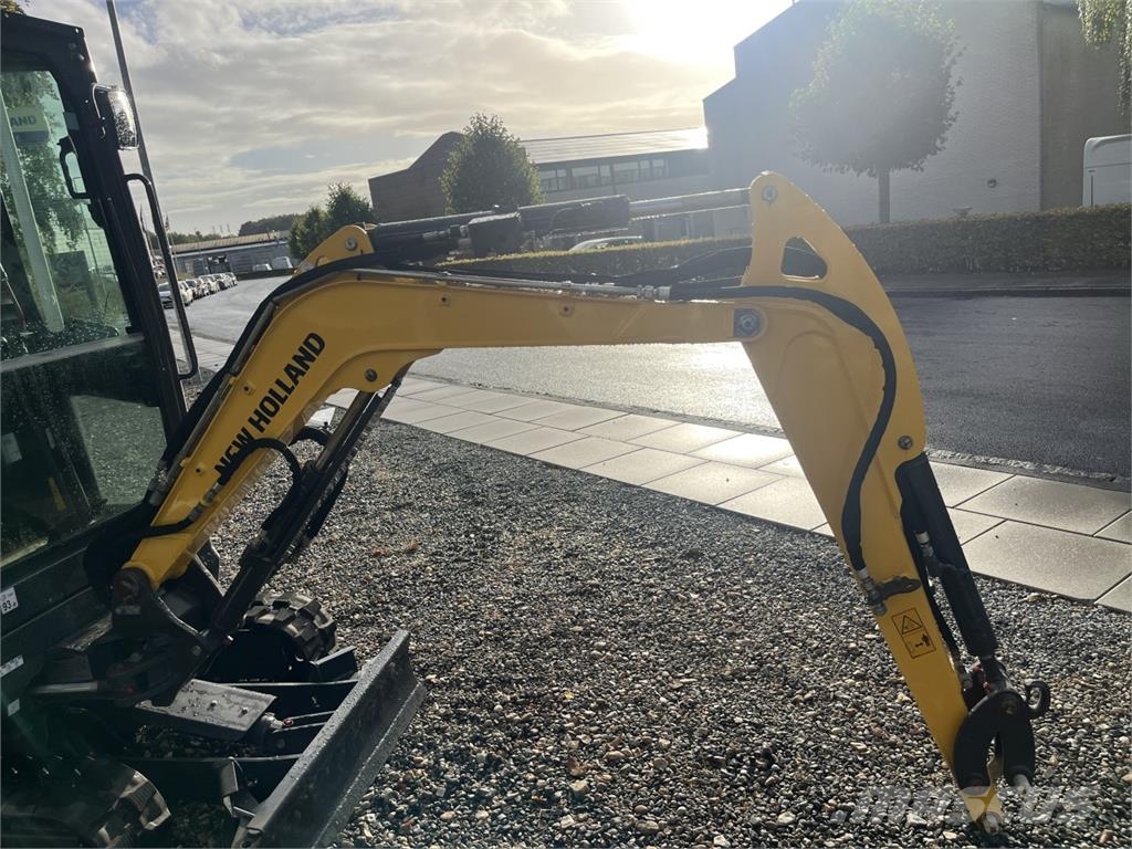New Holland E19D CAB Miniescavadeiras < 7t (Mini escavadeiras)