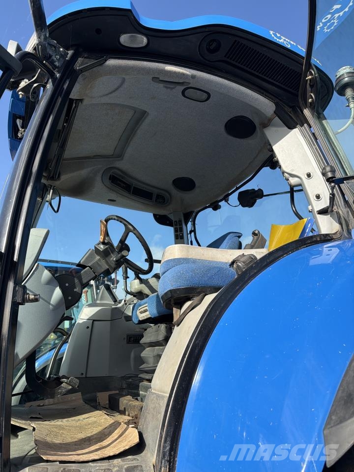 New Holland T6070 PC Tractors