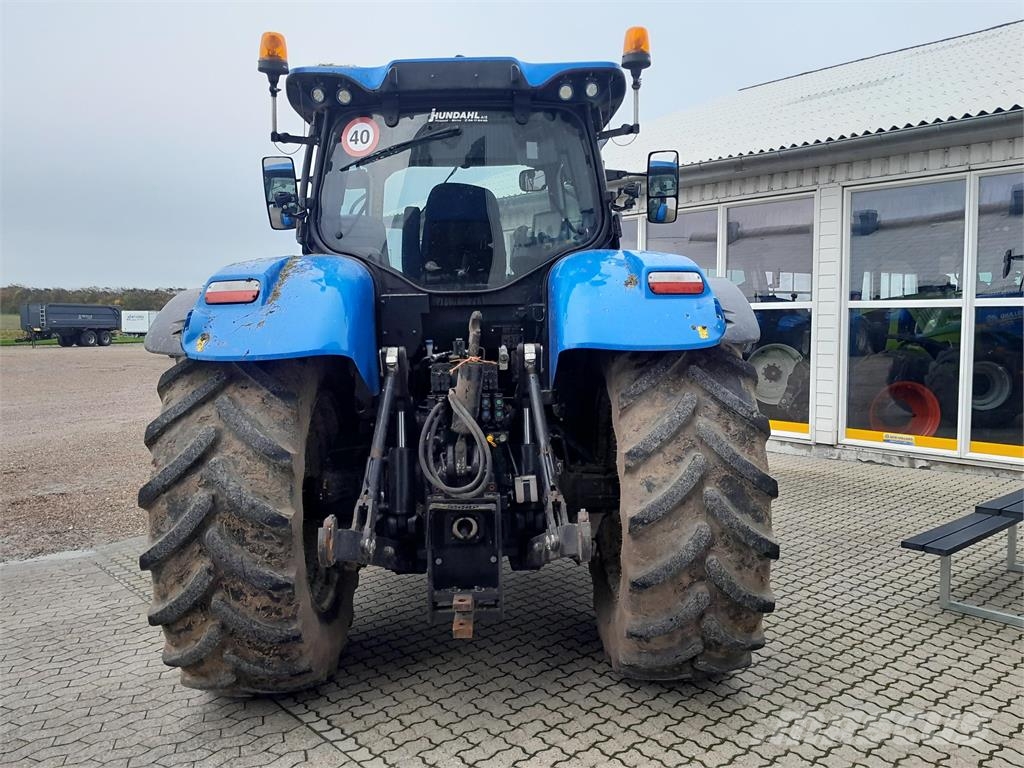 New Holland T7.230SWII MY18 الجرارات