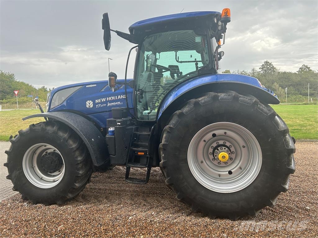 New Holland T7.270AC STAGE V Trattori