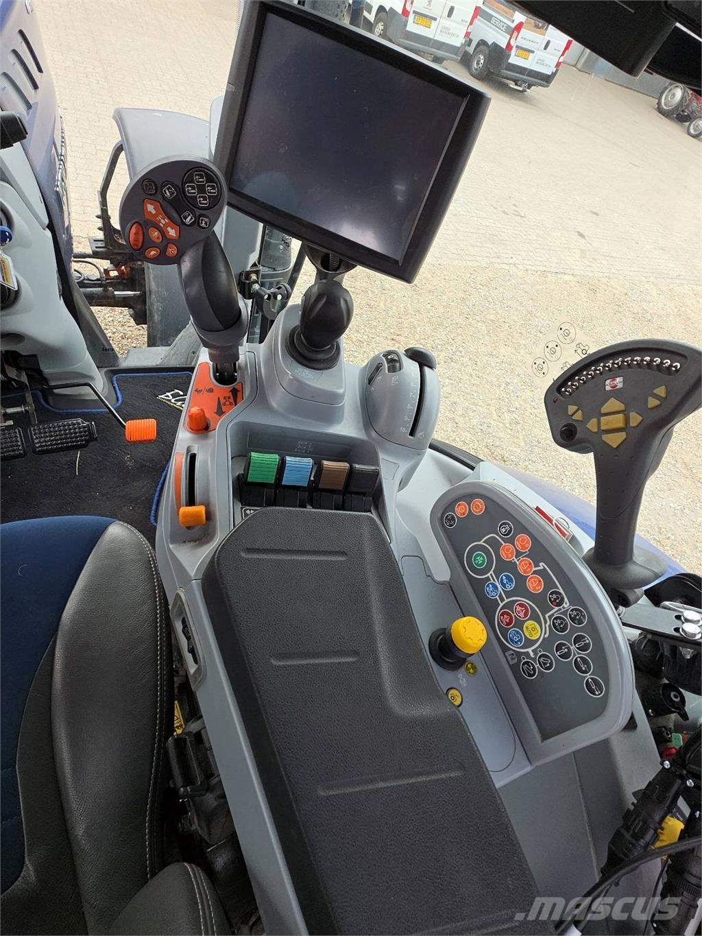 New Holland T7.270AC STAGE V Trattori