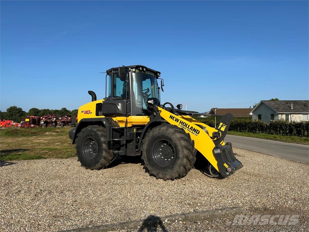 New Holland W 110D GUMMIHJULSLÆS لوادر بعجل