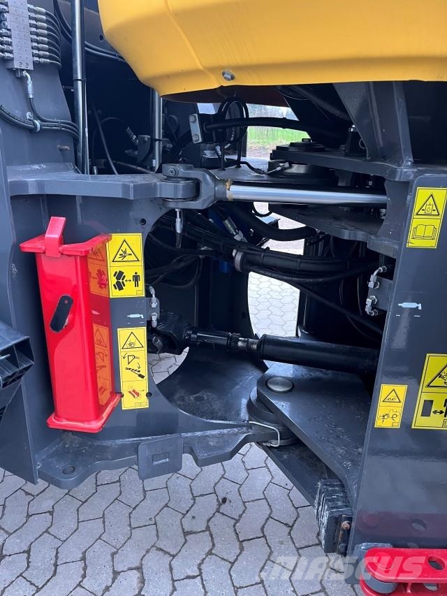 New Holland W170D II LR لوادر بعجل