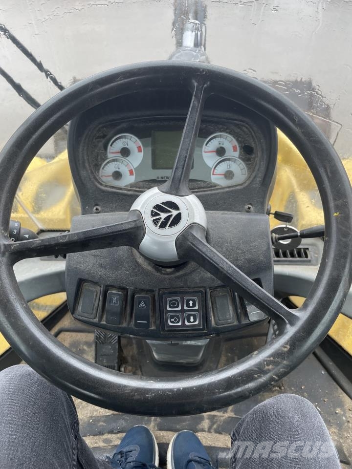 New Holland W190B Læssemaskiner på hjul