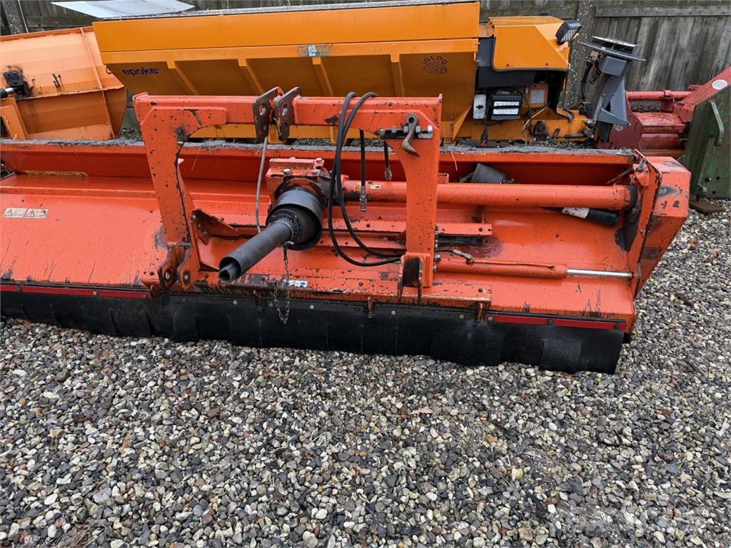 Ortolan T300 جزازات