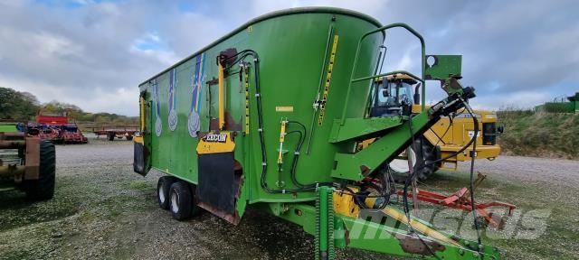 Peecon MAMMOET 30 KBM Wozy paszowe