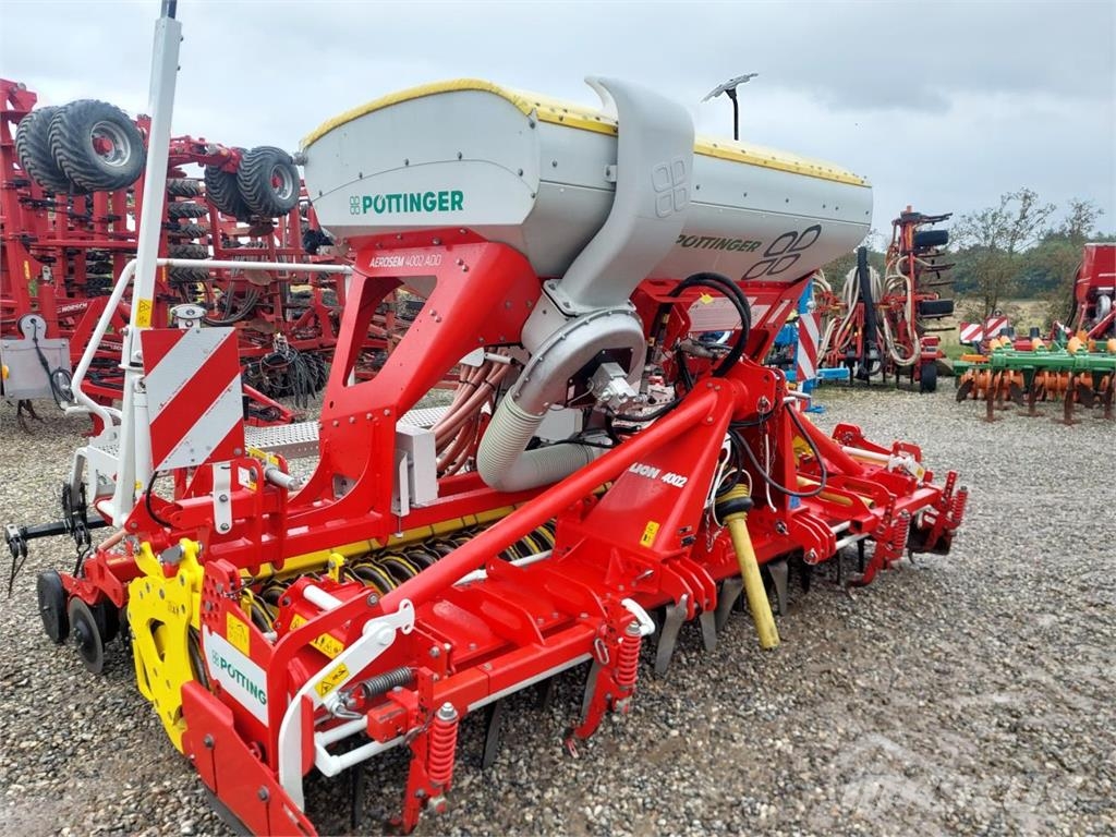 Pöttinger Aerosem 4002 ADD Combination drills