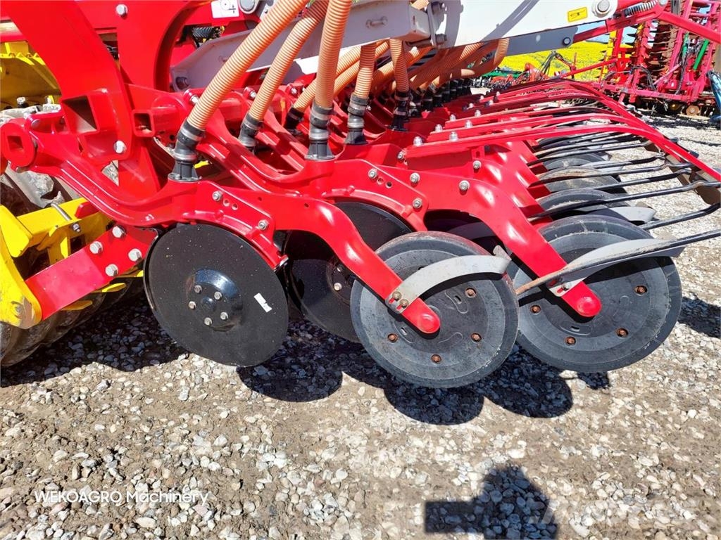 Pöttinger Aerosem VT 6000 DD Kombinované sejačky