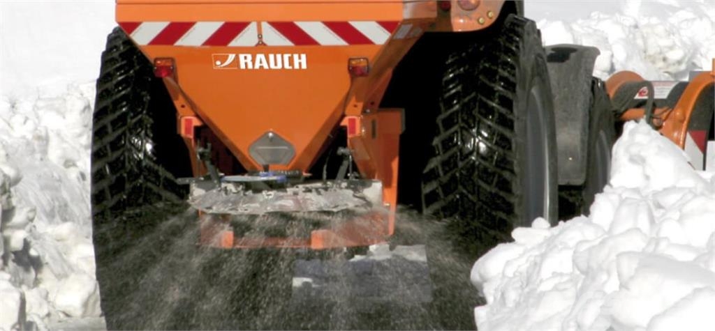Rauch AXEO 18.1 PTO Posipači soli i peska