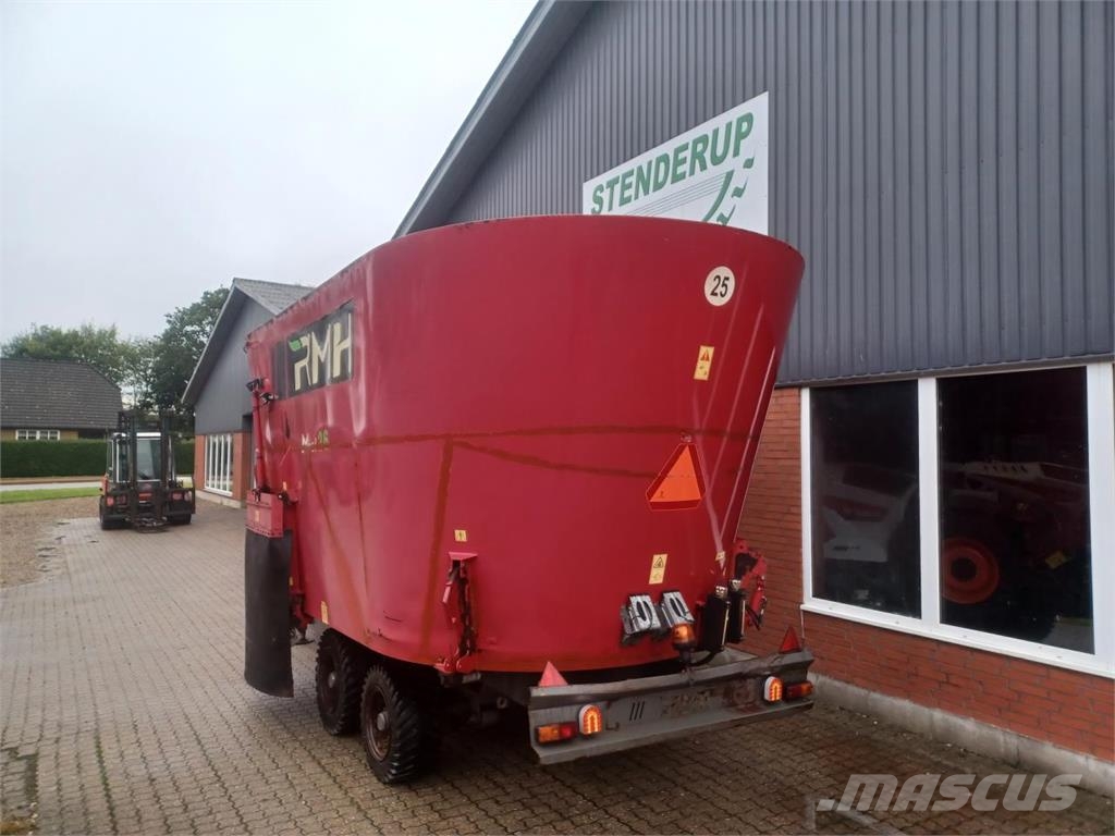 RMH 26 M3 Fodervagnar