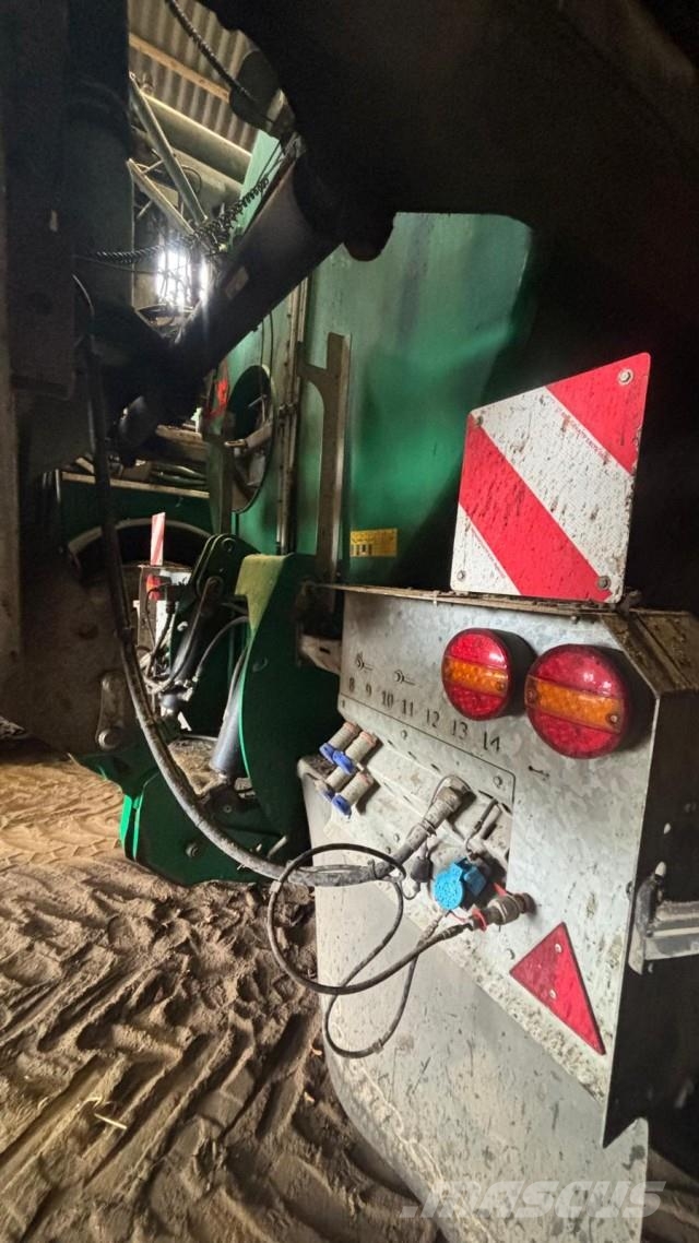 Samson PG II 28 PUMP SM8000 Gülletankwagen