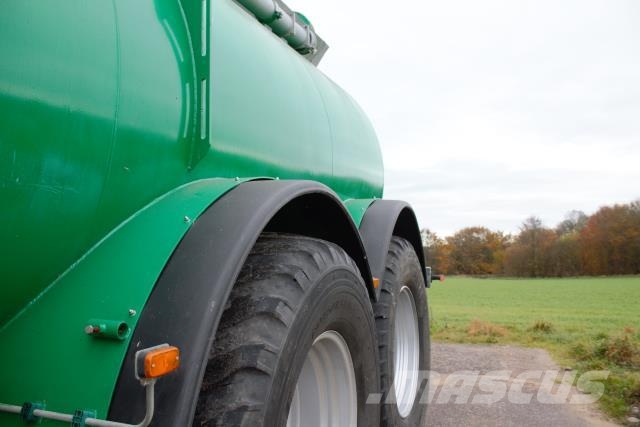 Samson SG 23 Slurry tankers